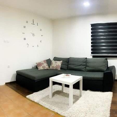 Modern Apartment Брчко Екстер'єр фото